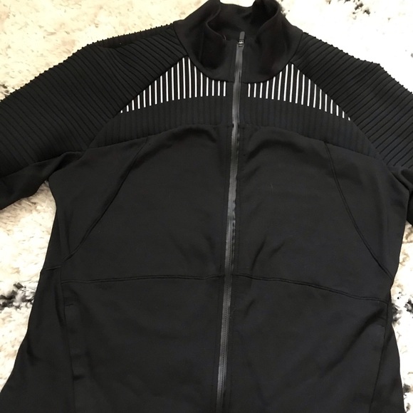 Reflective jacket - Picture 2 of 9